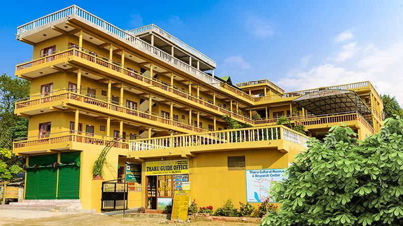 Hotel Nature Heritage Chitwan Extérieur photo